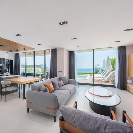 Villa Aura B *